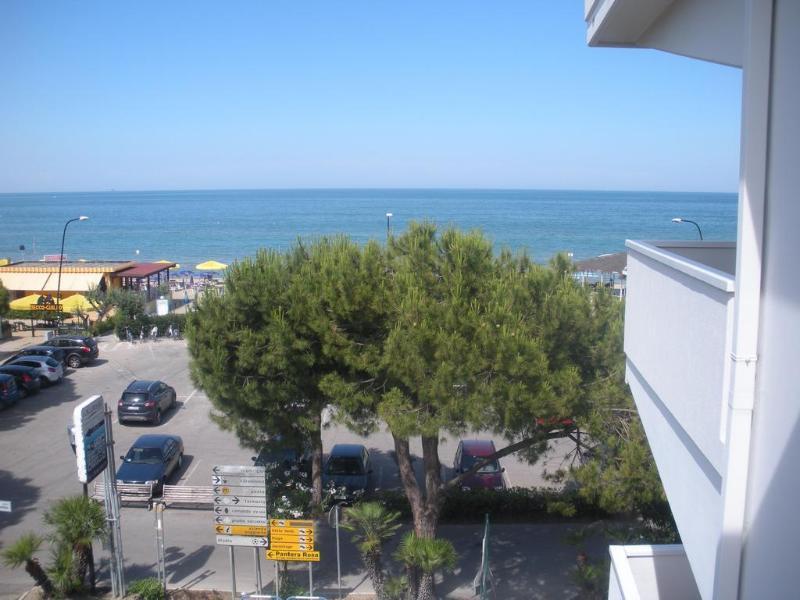 Hotel Giada Silvi Marina Exterior foto